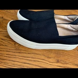 J/Slides NYC Platforms